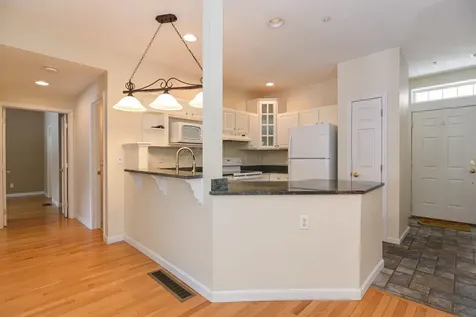 19 Moonlight Rose Lane Bedford NH 03110