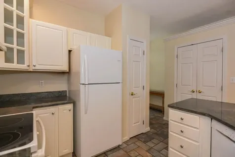19 Moonlight Rose Lane Bedford NH 03110