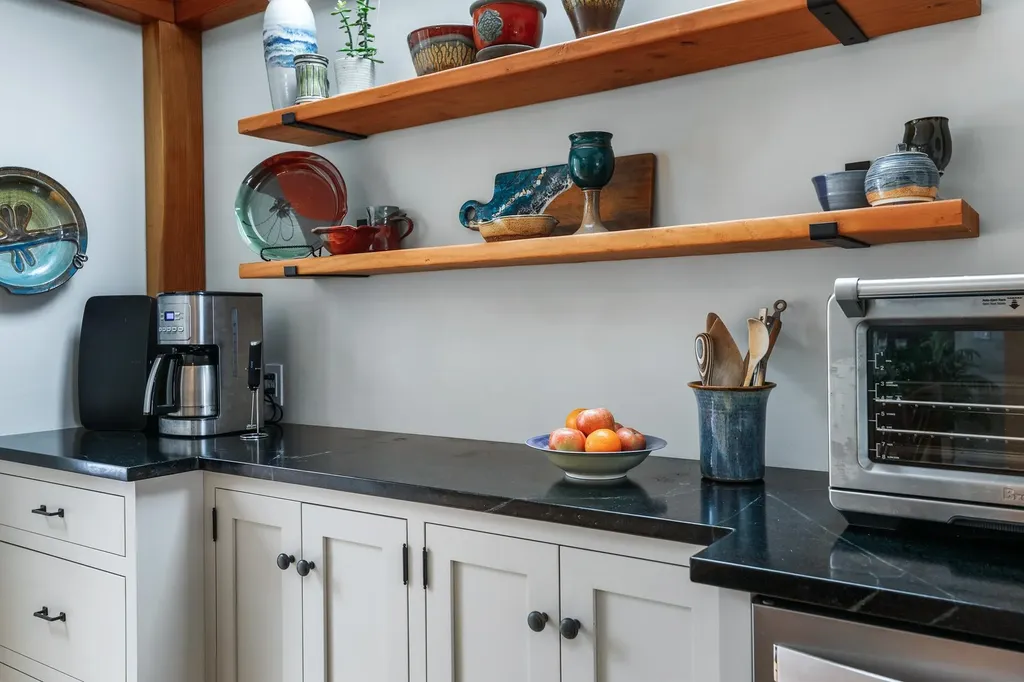 53 College Overlook Grantham NH 03753