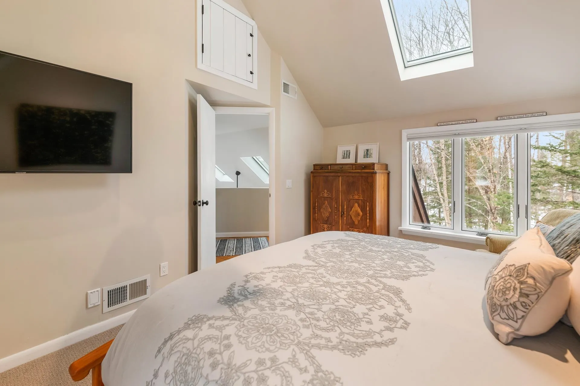 53 College Overlook Grantham NH 03753