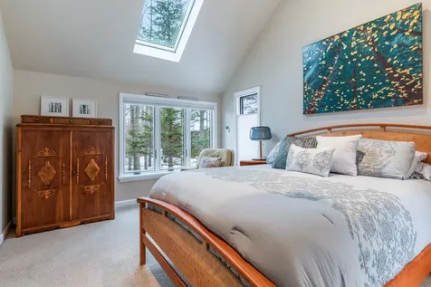 53 College Overlook Grantham NH 03753