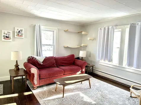 8 Newman Street Keene NH 03431