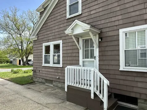 8 Newman Street Keene NH 03431