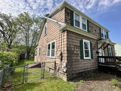 8 Newman Street Keene NH 03431