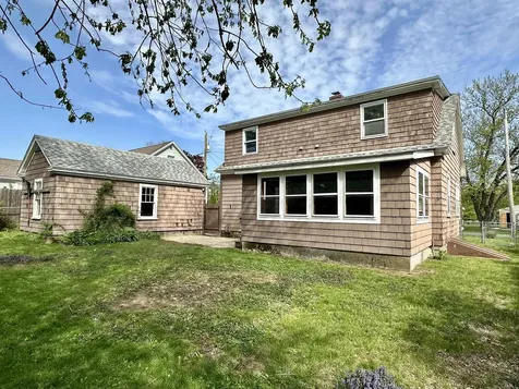 8 Newman Street Keene NH 03431