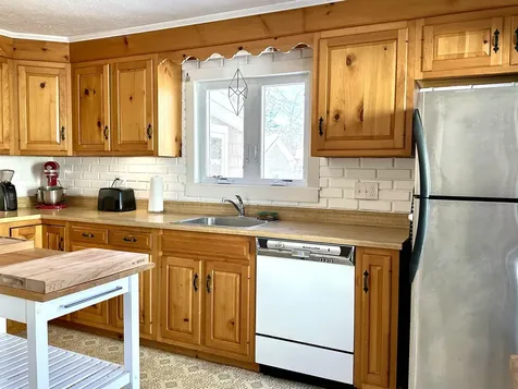 8 Newman Street Keene NH 03431