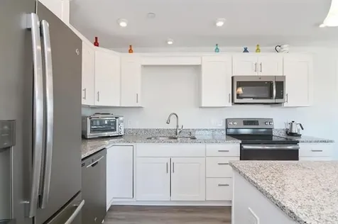 377 Ocean Boulevard Hampton NH 03842