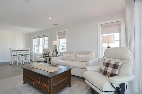 377 Ocean Boulevard Hampton NH 03842