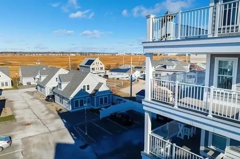 377 Ocean Boulevard Hampton NH 03842