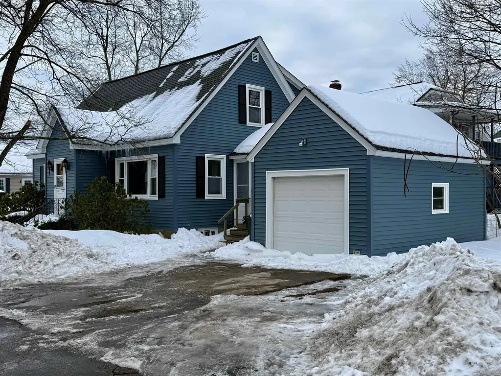 39 Plainfield Street Manchester NH 03103