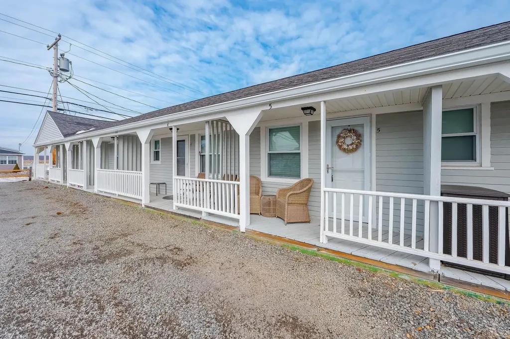 522 Ocean Boulevard Hampton NH 03842
