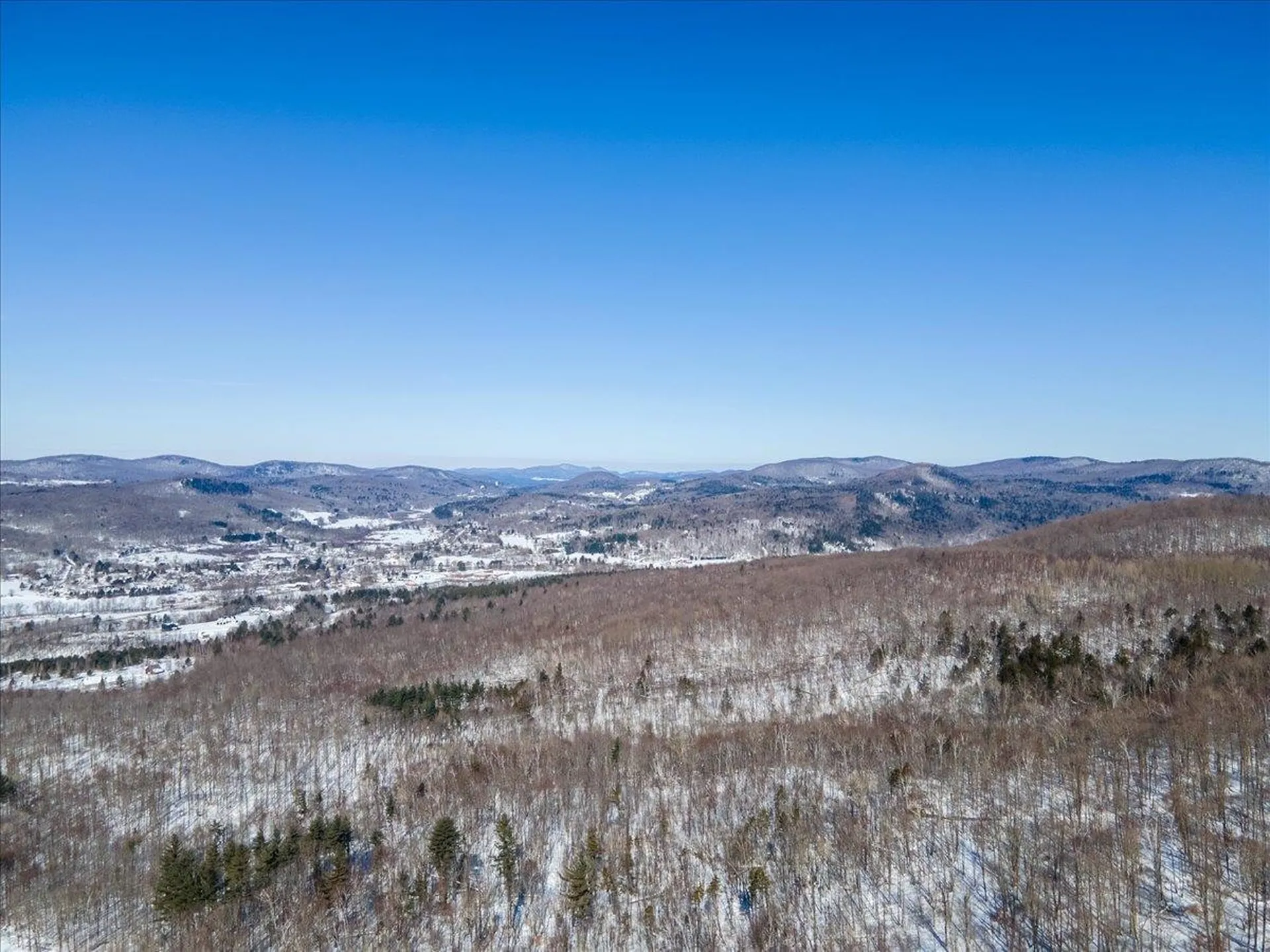 296 & 298 Vt Route 15 Jericho VT 05465-0000