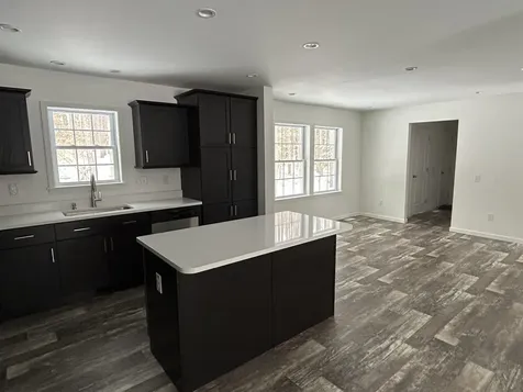 23 Woodlawn Avenue Hillsborough NH 03244