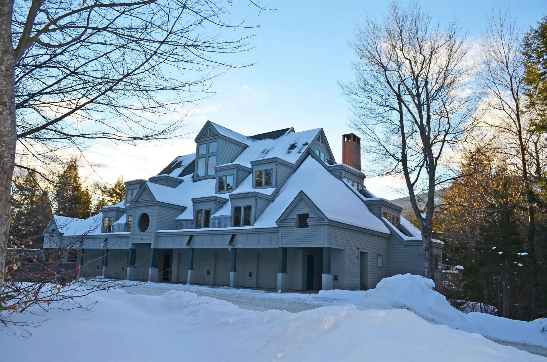 24 Ledgewood Road Ludlow VT 05149