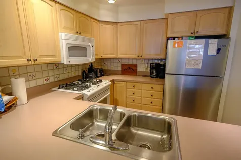 24 Ledgewood Road Ludlow VT 05149