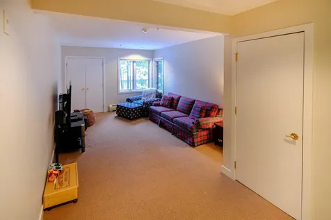 24 Ledgewood Road Ludlow VT 05149