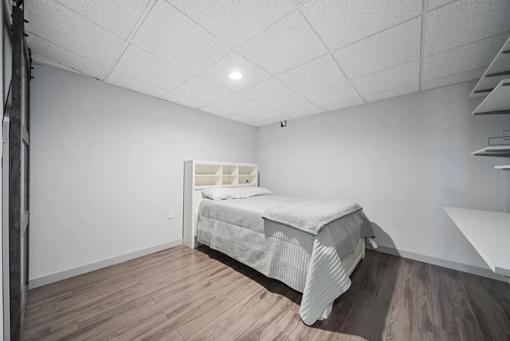 2 Buckingham Drive Londonderry NH 03053