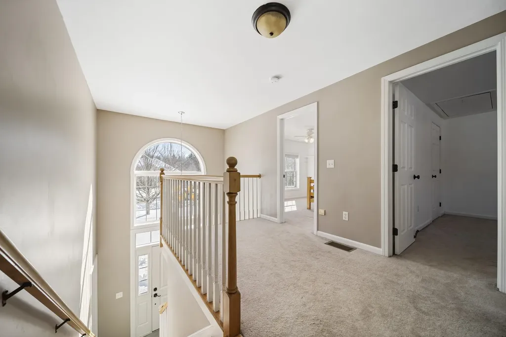 2 Buckingham Drive Londonderry NH 03053