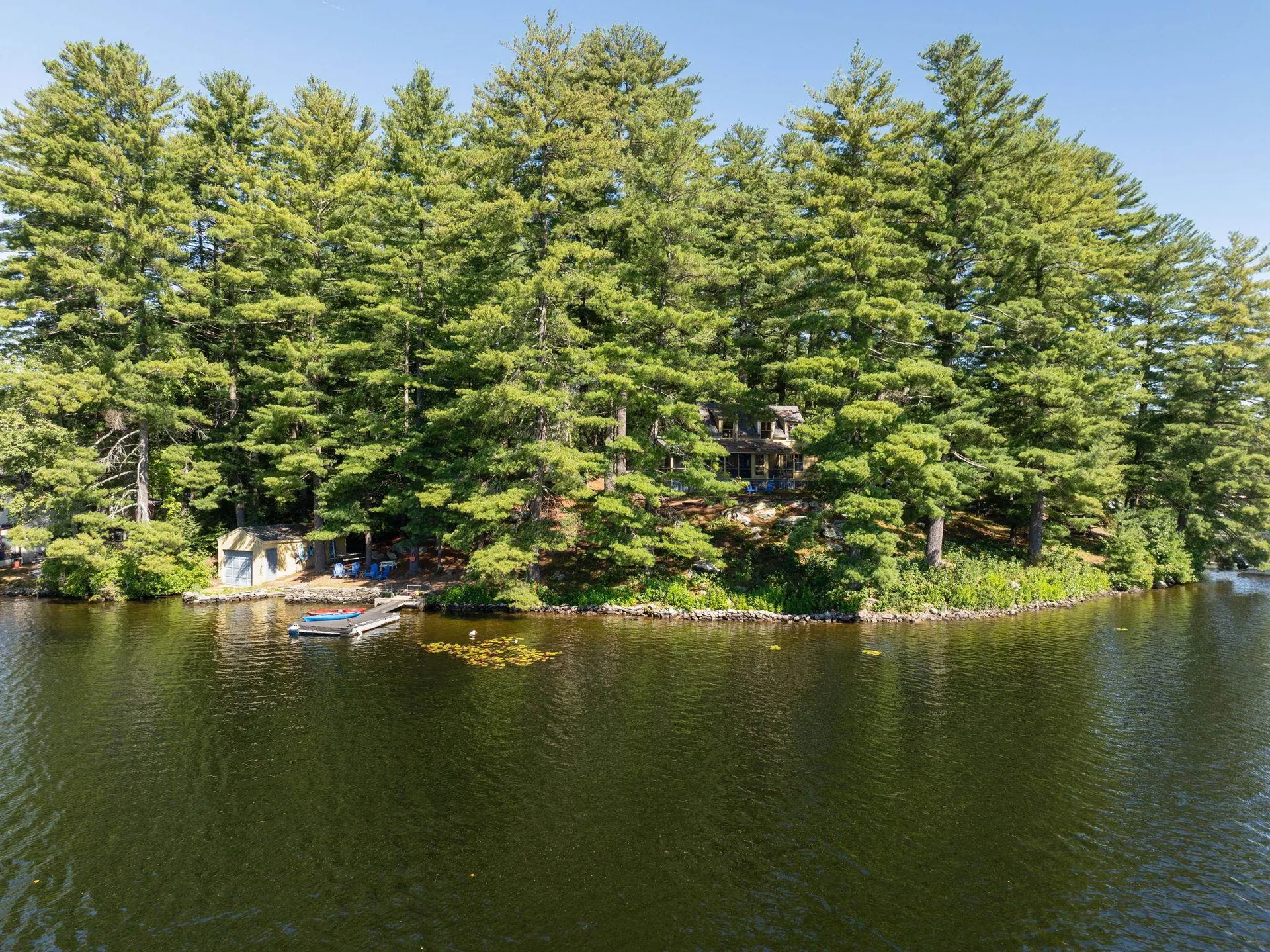 70 Holiday Lane Hampstead NH 03841