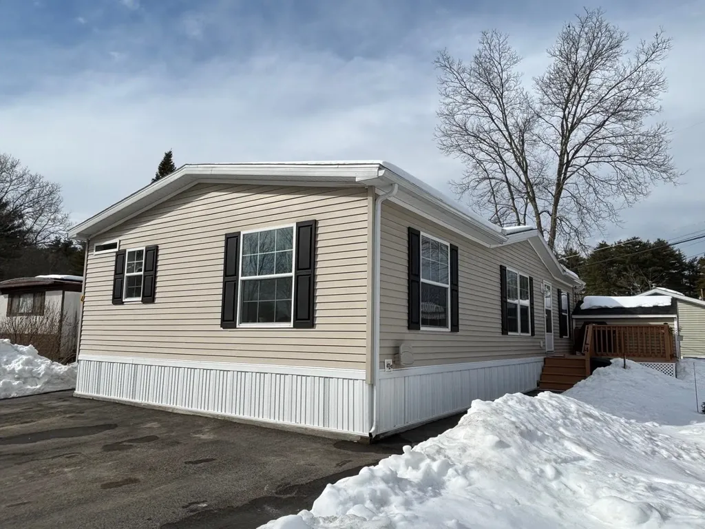 545 Elm Street Milford NH 03055