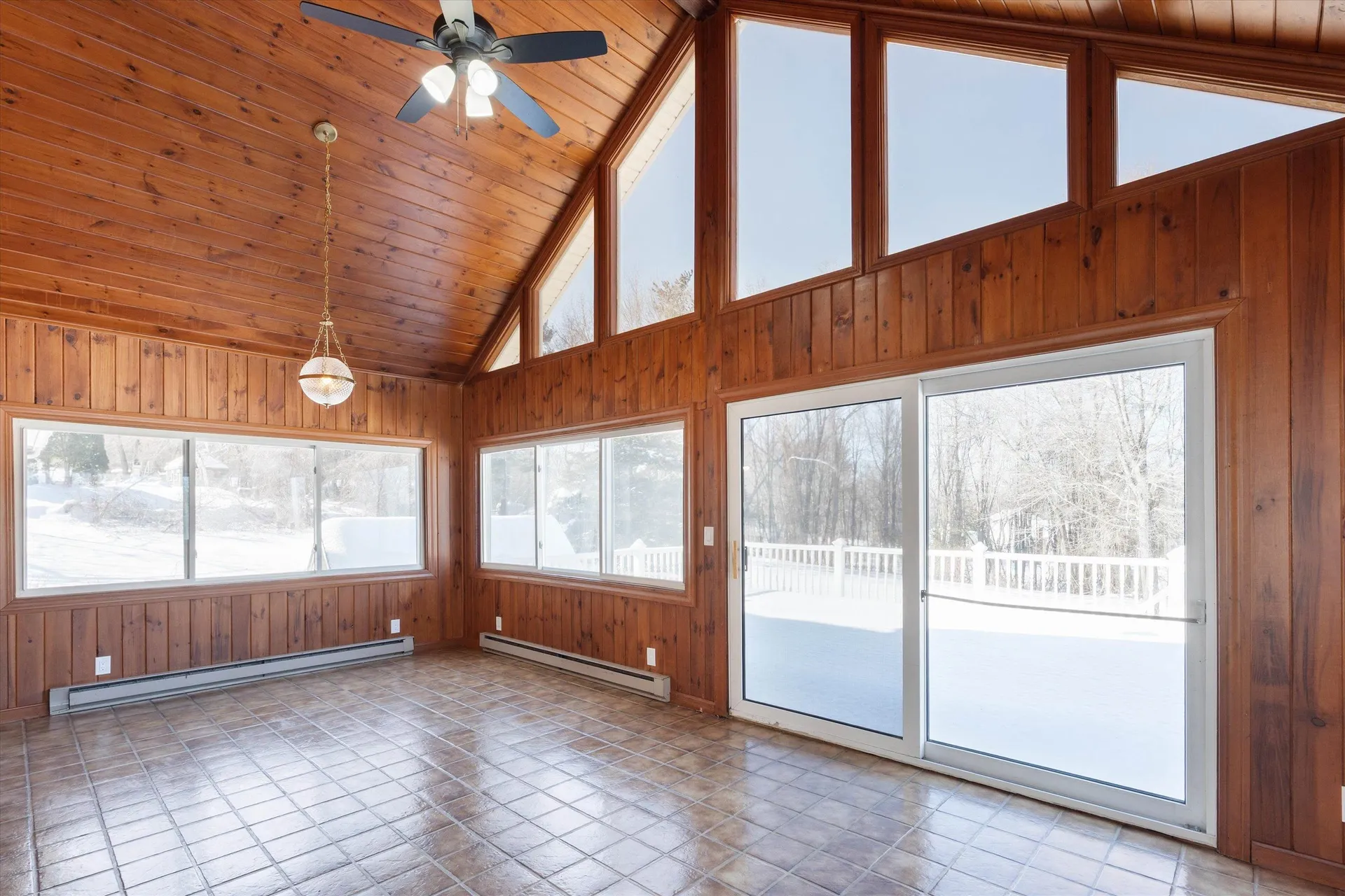 4 Hilltop Drive Hudson NH 03051