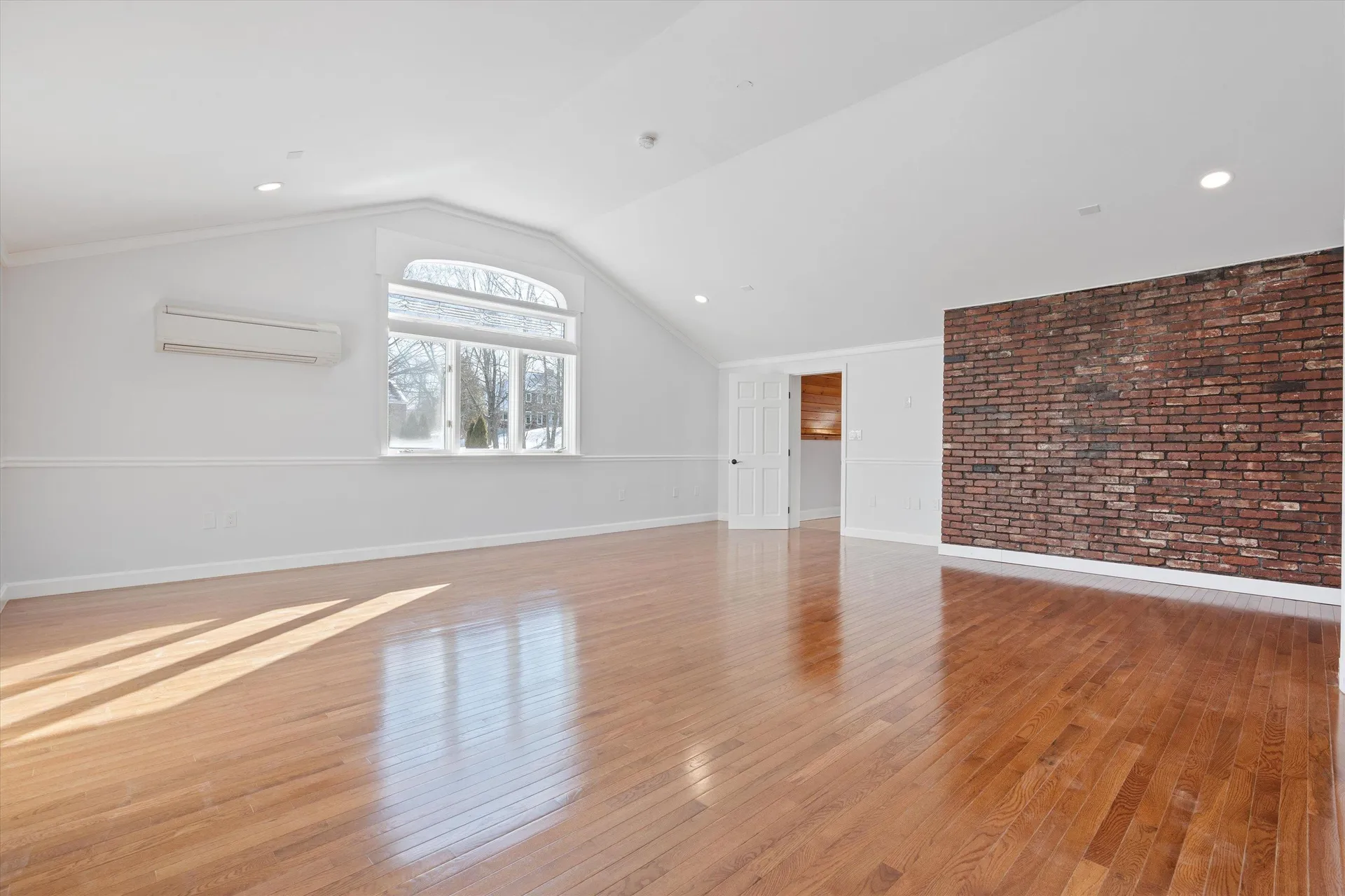 4 Hilltop Drive Hudson NH 03051