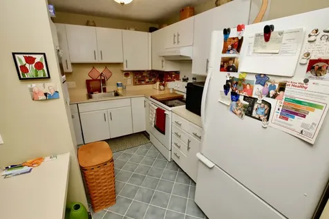 2 Timberwood Drive Goffstown NH 03045