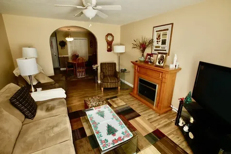2 Timberwood Drive Goffstown NH 03045