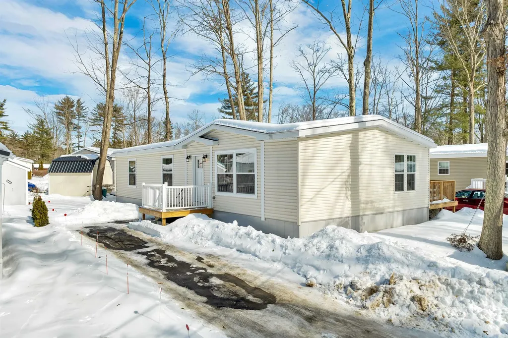524 Canterbury Drive Exeter NH 03833