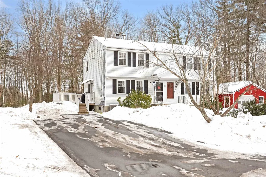38 Juniper Road Derry NH 03038-5539