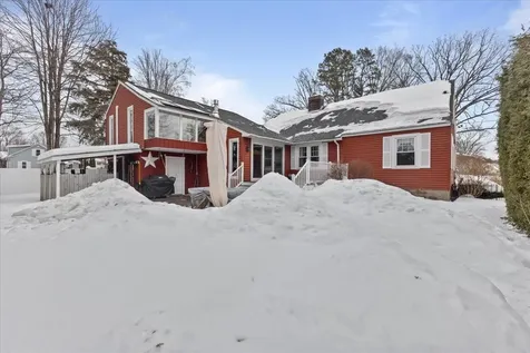 3 Oneida Avenue Essex Junction VT 05452