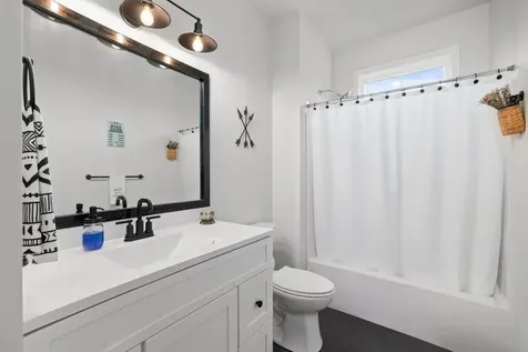 79 Hawthorn Lane Jericho VT 05465