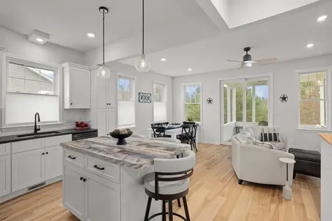 79 Hawthorn Lane Jericho VT 05465