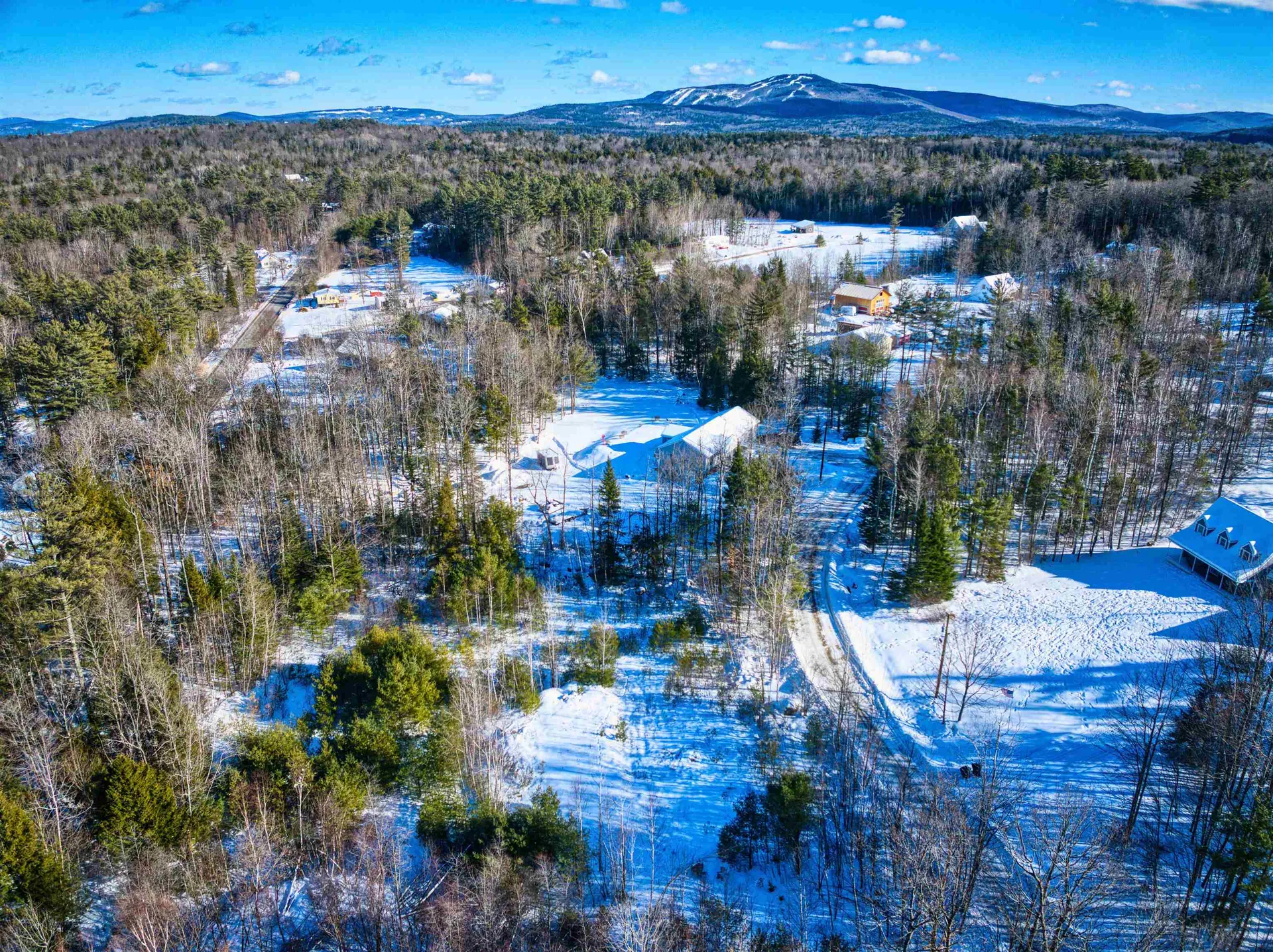 Sunshine Avenue Newport NH 03773