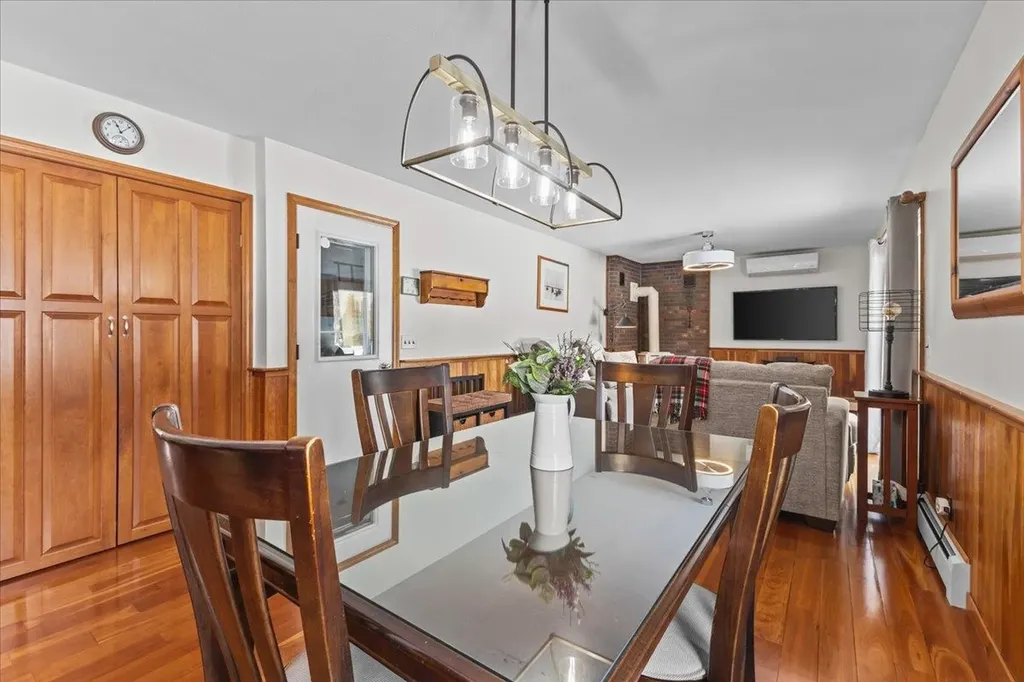 59 Griswold Street Jericho VT 05465