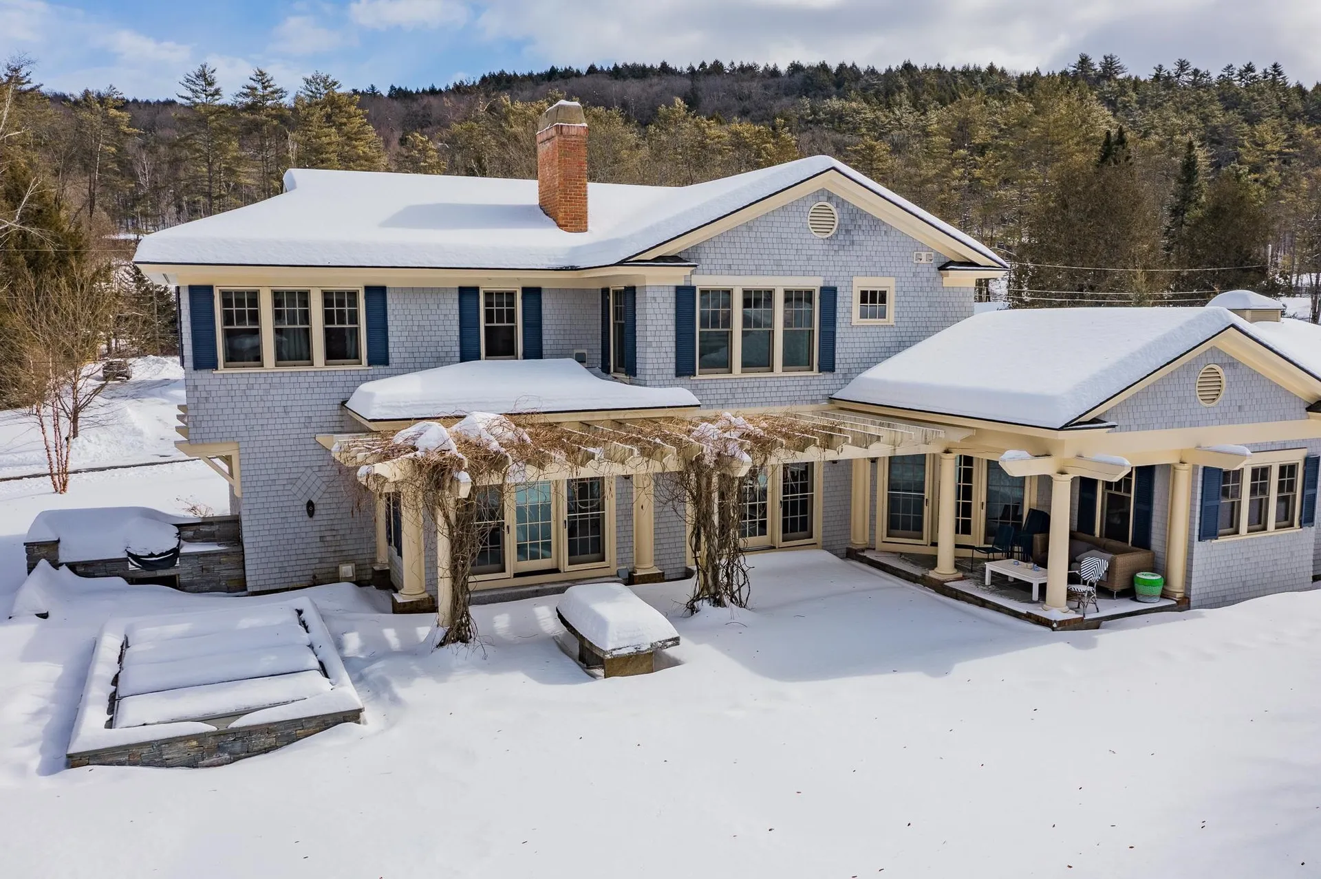 9 Conant Road Hanover NH 03755