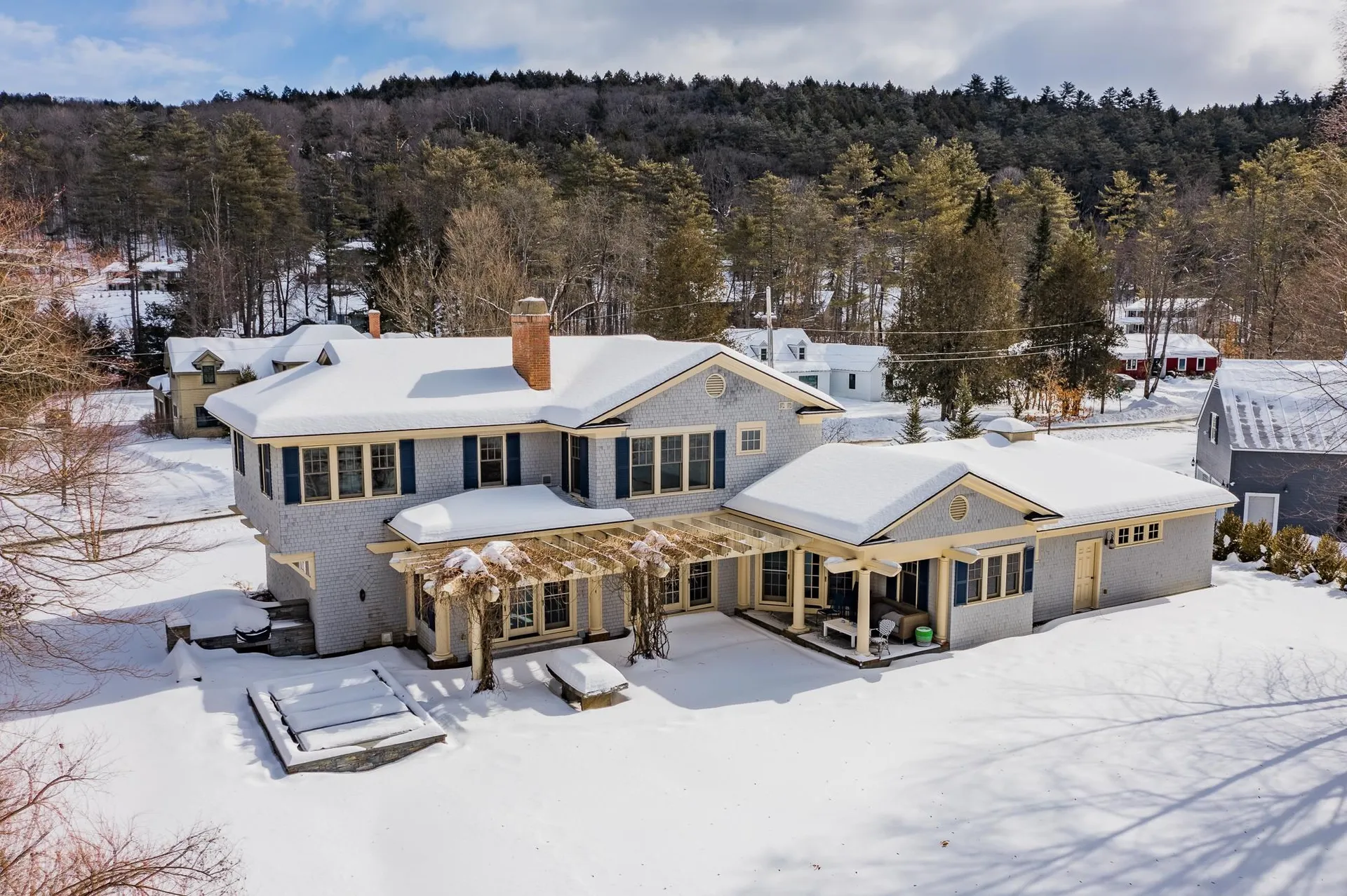 9 Conant Road Hanover NH 03755