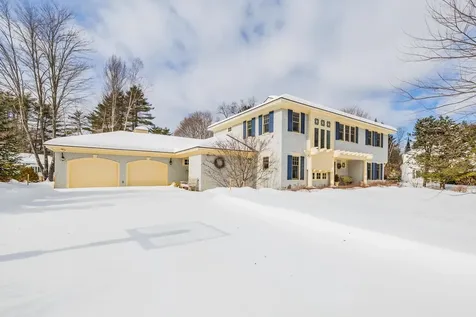 9 Conant Road Hanover NH 03755