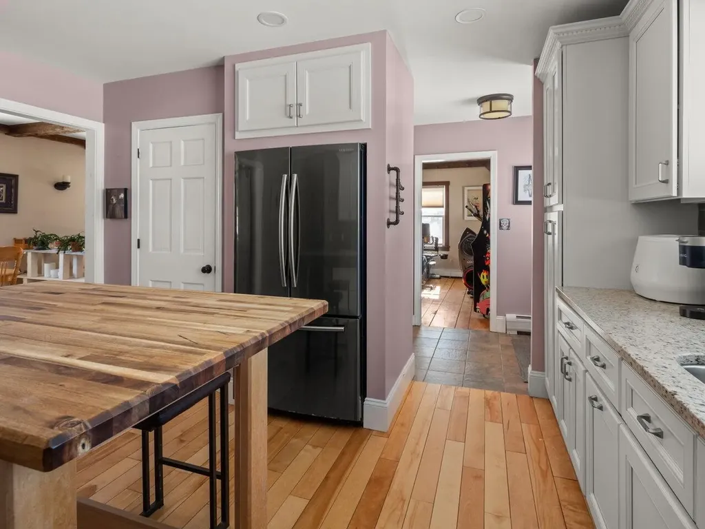 28 Governor Peck Road Jericho VT 05465