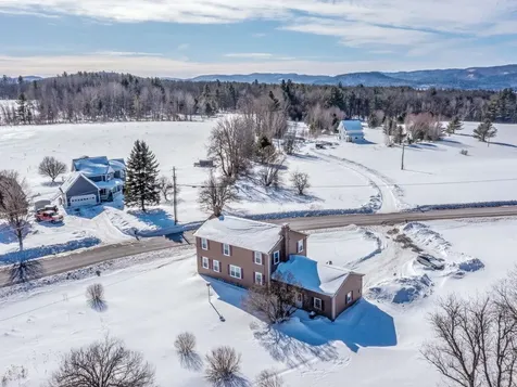 28 Governor Peck Road Jericho VT 05465