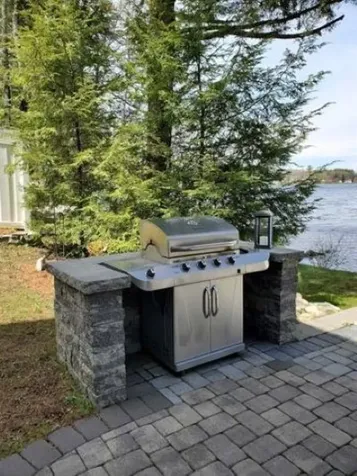 271 Pond View Drive Hampstead NH 03826