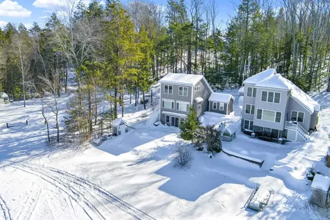 271 Pond View Drive Hampstead NH 03826