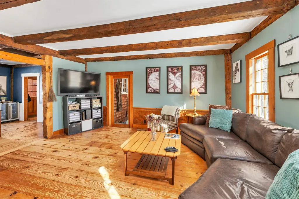 177 Woodman Road Sanbornton NH 03269