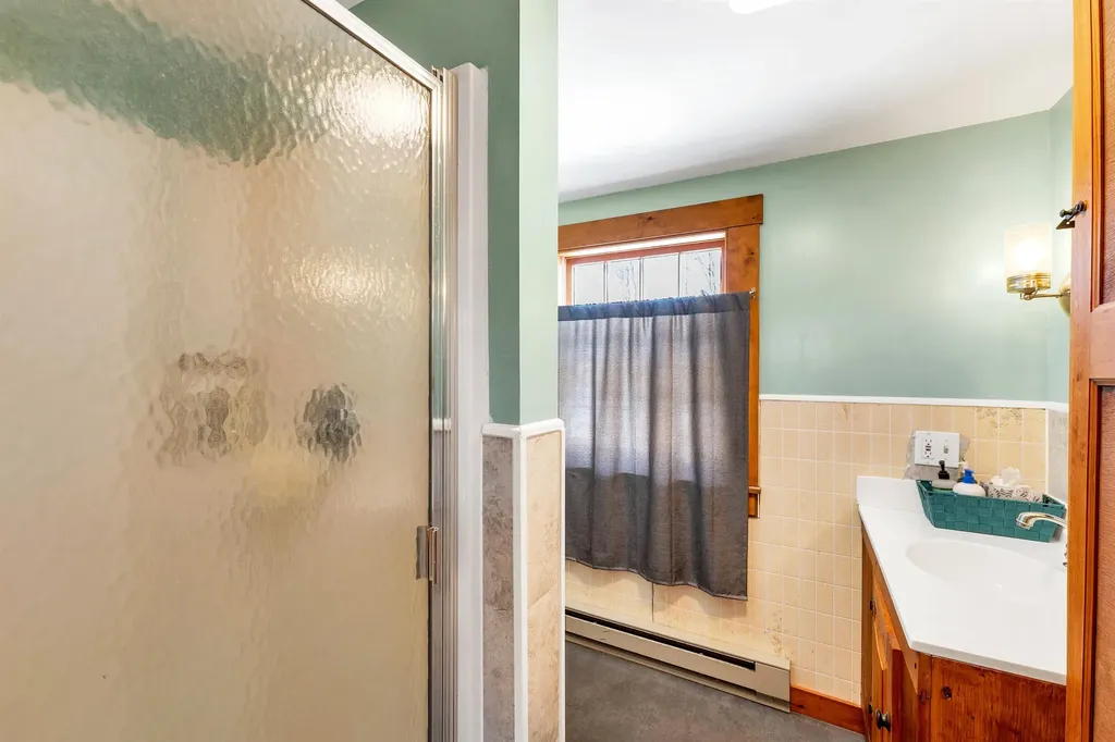 177 Woodman Road Sanbornton NH 03269