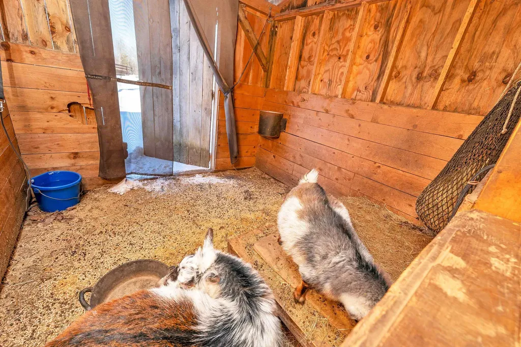 177 Woodman Road Sanbornton NH 03269