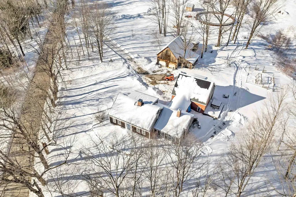 177 Woodman Road Sanbornton NH 03269