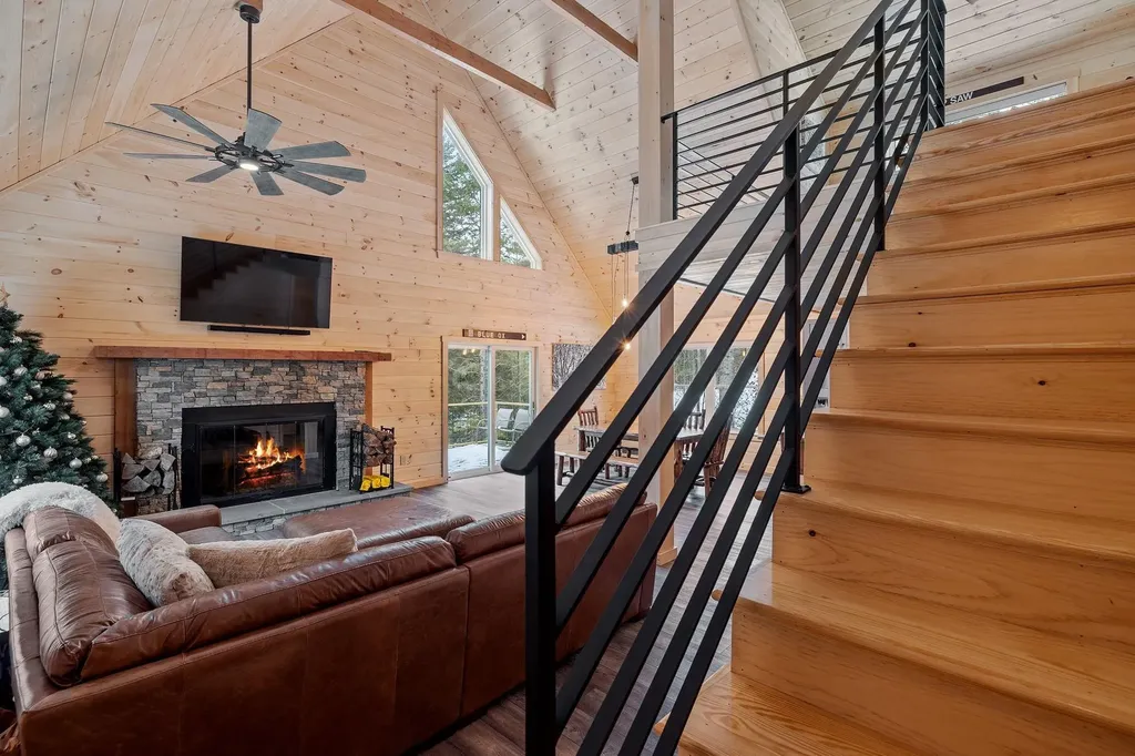 115 Adams Farm Road Thornton NH 03285