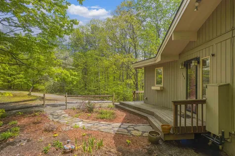 166 Robbins Hill Lane Hartford VT 05059