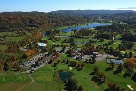 166 Robbins Hill Lane Hartford VT 05059