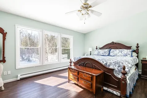 22 Fox Hollow Road Newbury NH 03255